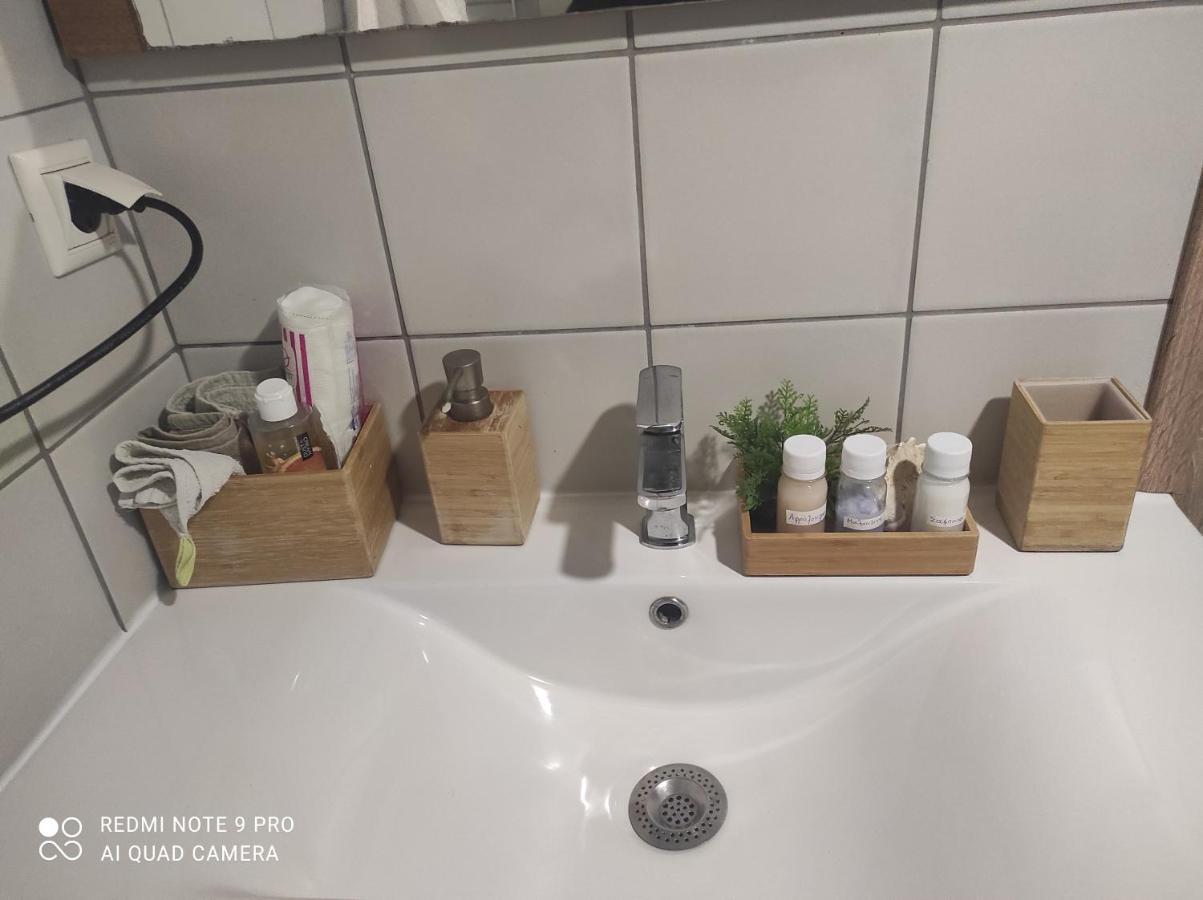 דירות סלוניקי Σοφίτα Καλλύνω מראה חיצוני תמונה